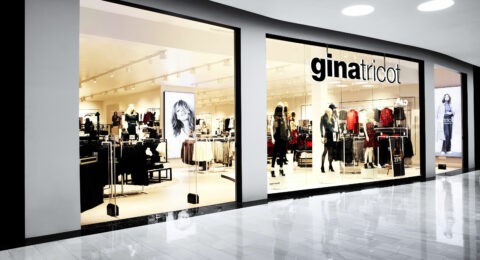 Gina Tricot concept store that uses valuables cabinets to handle personal belongings